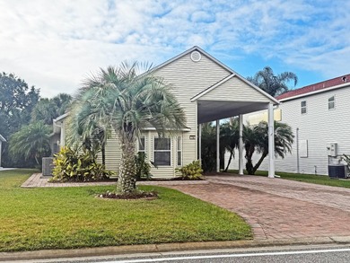 This beautifully maintained resort home features 1 bedroom, 1.5 on The Great Outdoors Golf and Country Club in Florida - for sale on GolfHomes.com, golf home, golf lot