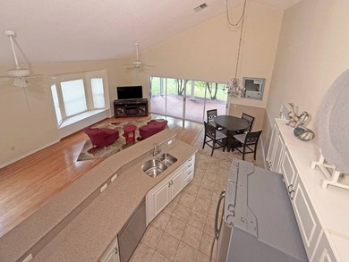 This beautifully maintained resort home features 1 bedroom, 1.5 on The Great Outdoors Golf and Country Club in Florida - for sale on GolfHomes.com, golf home, golf lot