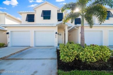 Newly built in 2021, this beautifully designed 3-bed, 2-bath on Turtle Creek Golf Club in Florida - for sale on GolfHomes.com, golf home, golf lot