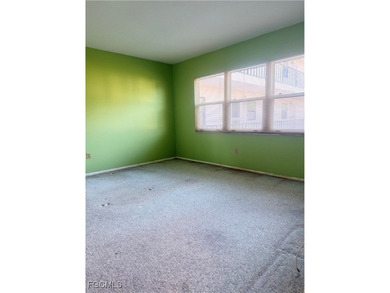 IDEAL FOR BUYER SEEKING A PROJECT! 55+ COMMUNITY. FULL on Seven Lakes Golf and Tennis Community in Florida - for sale on GolfHomes.com, golf home, golf lot