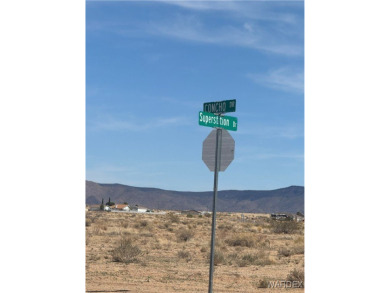 Beautiful level lot ready to build your new home! This lot sits on Valle Vista Golf Course in Arizona - for sale on GolfHomes.com, golf home, golf lot