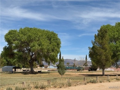 Beautiful level lot ready to build your new home! This lot sits on Valle Vista Golf Course in Arizona - for sale on GolfHomes.com, golf home, golf lot