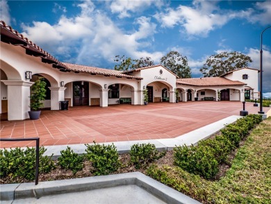 This beautifully updated home offers the perfect blend of on Leisure Village Par 3 Golf Course in California - for sale on GolfHomes.com, golf home, golf lot