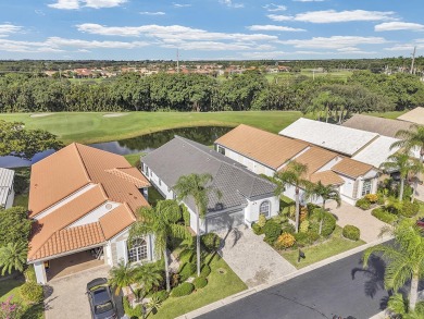 Opportunity awaits in this 3 bedroom, 2 bathroom single-family on  in Florida - for sale on GolfHomes.com, golf home, golf lot
