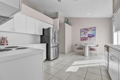Opportunity awaits in this 3 bedroom, 2 bathroom single-family on  in Florida - for sale on GolfHomes.com, golf home, golf lot