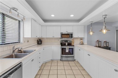 Very popular 3-bedroom split floor plan with a *NAUTICALLY-CHIC* on The Landings Yacht, Golf and Tennis Club in Florida - for sale on GolfHomes.com, golf home, golf lot