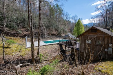 This .73 acre lot nestled within the coveted Cobbly Knob on Bent Creek Golf Course in Tennessee - for sale on GolfHomes.com, golf home, golf lot