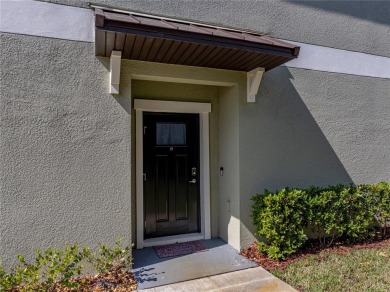 Immaculate 3BR/2.5BA townhouse located in Zephyrhills, close to on Silverado Golf and Country Club in Florida - for sale on GolfHomes.com, golf home, golf lot