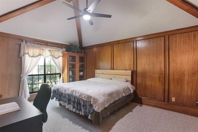 Charming single-story home in the Sought-After Oakridge Golf on Duck Creek Golf Club in Texas - for sale on GolfHomes.com, golf home, golf lot