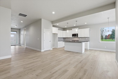 Beautiful Pro Made condo in gated community, discover the on Deer Park Golf Club in Washington - for sale on GolfHomes.com, golf home, golf lot