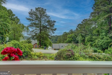 Year-round big water views of Jackson Lake!! This 3-bedroom & 2 on Turtle Cove Golf Course in Georgia - for sale on GolfHomes.com, golf home, golf lot