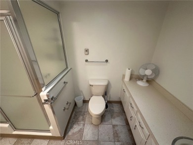 Charming 2-Bedroom Cottage in Resort-Style 55+ Community

 on Leisure World Seal Beach Golf Course in California - for sale on GolfHomes.com, golf home, golf lot