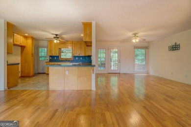 Year-round big water views of Jackson Lake!! This 3-bedroom & 2 on Turtle Cove Golf Course in Georgia - for sale on GolfHomes.com, golf home, golf lot