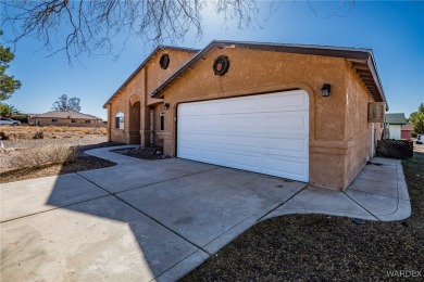Take a peek at this 3-bedroom, 2-bathroom home located in the on Valle Vista Golf Course in Arizona - for sale on GolfHomes.com, golf home, golf lot