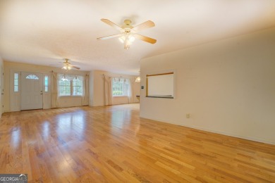 Year-round big water views of Jackson Lake!! This 3-bedroom & 2 on Turtle Cove Golf Course in Georgia - for sale on GolfHomes.com, golf home, golf lot