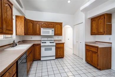 Take a peek at this 3-bedroom, 2-bathroom home located in the on Valle Vista Golf Course in Arizona - for sale on GolfHomes.com, golf home, golf lot