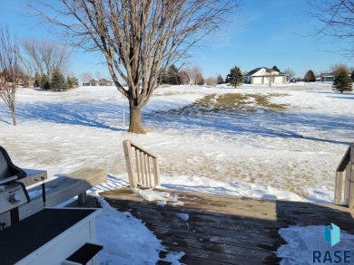 Middle unit of a Lake Golf Course (Lake Madison) ranch tri-plex on Lakes Golf Course in South Dakota - for sale on GolfHomes.com, golf home, golf lot