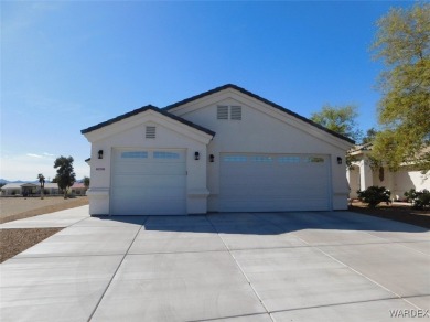 Custom Built Home, Energy Efficient, 9 Tons of AC, double on Desert Lakes Golf Course in Arizona - for sale on GolfHomes.com, golf home, golf lot