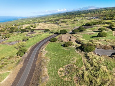 Hokuli'a Phase I, lot 261 is a 1.19-acre homesite with panoramic on Club At Hokulia in Hawaii - for sale on GolfHomes.com, golf home, golf lot