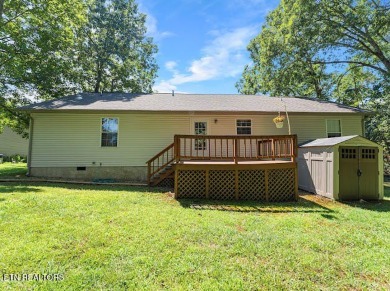 Move In Ready Home in Lake Tansi!! This spacious 2 bedroom PLUS on Lake Tansi Village Country Club in Tennessee - for sale on GolfHomes.com, golf home, golf lot