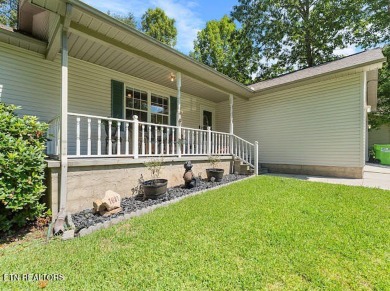 Move In Ready Home in Lake Tansi!! This spacious 2 bedroom PLUS on Lake Tansi Village Country Club in Tennessee - for sale on GolfHomes.com, golf home, golf lot