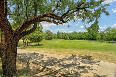 Discover your dream home in this stunning two-bedroom on Frisco Lakes Golf Course in Texas - for sale on GolfHomes.com, golf home, golf lot