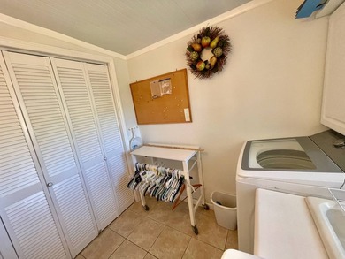 Stunning, move-in-ready manufactured home on leased land-nothing on Pine Lakes Country Club in Florida - for sale on GolfHomes.com, golf home, golf lot