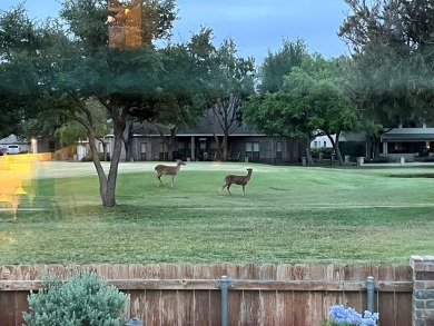 Welcome to this exquisite luxurious patio home situated on the on Bentwood Country Club in Texas - for sale on GolfHomes.com, golf home, golf lot