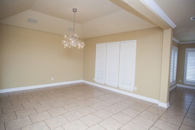 This home is waiting for the perfect family who loves to on Bentwood Country Club in Texas - for sale on GolfHomes.com, golf home, golf lot