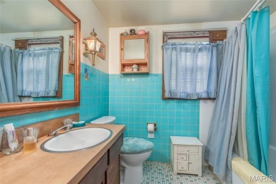 Not your typical Greendale home.  3 beds, 2 full baths, finished on Normandie Golf Club in Missouri - for sale on GolfHomes.com, golf home, golf lot