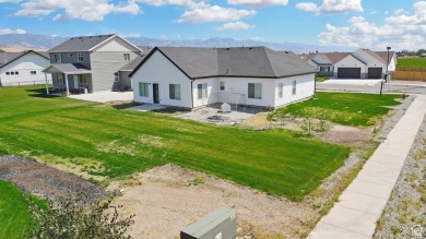 Bright, Spacious, and Steps from the Golf Course Tucked away on on Preston Golf and Country Club in Idaho - for sale on GolfHomes.com, golf home, golf lot