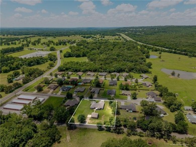 Move-in ready  brick home on nearly an acre (two lots) just East on River Valley Golf Course in Arkansas - for sale on GolfHomes.com, golf home, golf lot