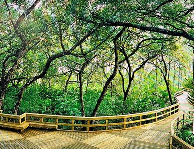 MOTIVATED SELLER - DRASTIC PRICE IMPROVEMENT!! Pelican Preserve on Pelican Preserve Golf Club in Florida - for sale on GolfHomes.com, golf home, golf lot