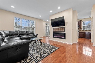 Stunning End-Unit Townhome with Finished Basement in Shadow on White Deer Run Golf Club in Illinois - for sale on GolfHomes.com, golf home, golf lot