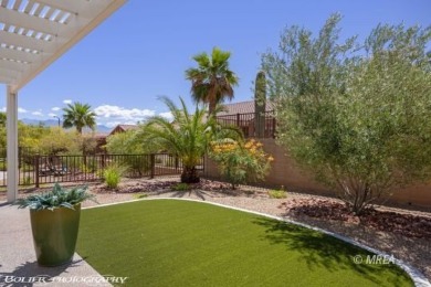 This delightful single-level 2-bedroom, 2-bathroom home is on Conestoga Golf Club in Nevada - for sale on GolfHomes.com, golf home, golf lot