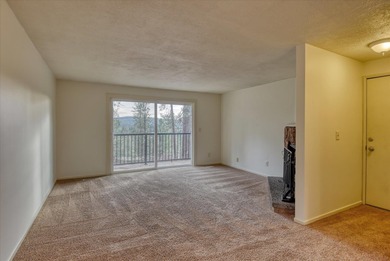 Latah Creek golf course Duplex community peace + quiet across on  in Washington - for sale on GolfHomes.com, golf home, golf lot