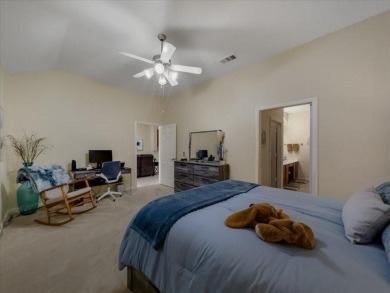 This townhome is perfect for the first time homebuyer or the on Ridgeview Ranch Golf Club in Texas - for sale on GolfHomes.com, golf home, golf lot