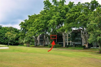 Welcome home to this renovated 2 bed, 2 bath condo at the highly on Colony West Country Club in Florida - for sale on GolfHomes.com, golf home, golf lot