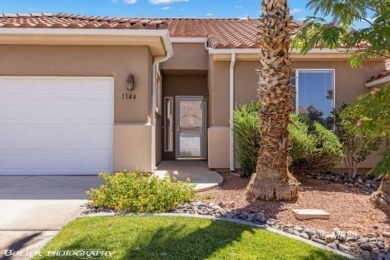 Welcome to this exceptionally clean and well-maintained townhome on Wolf Creek At Paradise Canyon in Nevada - for sale on GolfHomes.com, golf home, golf lot