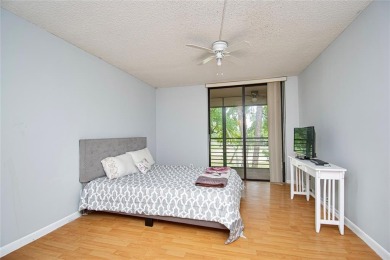 Welcome home to this renovated 2 bed, 2 bath condo at the highly on Colony West Country Club in Florida - for sale on GolfHomes.com, golf home, golf lot