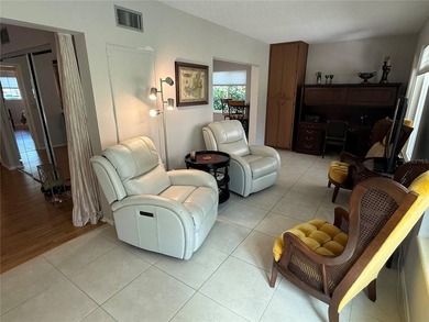 Beautiful and sought-after 1,400 sq. ft. two-bedroom, two-bath on On Top Of The World Golf Course in Florida - for sale on GolfHomes.com, golf home, golf lot