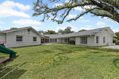 Seller offering $20K towards a buy-down rate or closing cost on Ridglea Golf Course in Texas - for sale on GolfHomes.com, golf home, golf lot