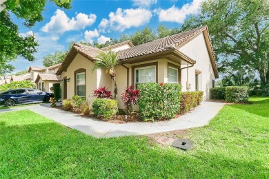 Charming 3-Bedroom Townhouse in Southern Dunes Golf Community - on Southern Dunes Golf and Country Club in Florida - for sale on GolfHomes.com, golf home, golf lot