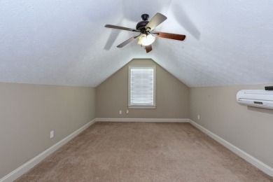 CHARMING HOME IN LAKEWOOD AREA  - READY FOR YOUR PERSONAL TOUCH! on Lakewood Golf Course in Alabama - for sale on GolfHomes.com, golf home, golf lot