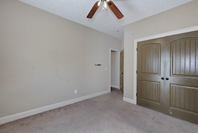 CHARMING HOME IN LAKEWOOD AREA  - READY FOR YOUR PERSONAL TOUCH! on Lakewood Golf Course in Alabama - for sale on GolfHomes.com, golf home, golf lot