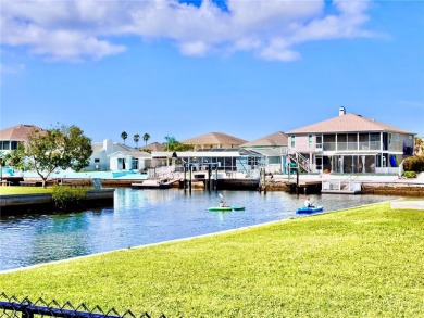 2/2 Waterfront Cottage Paradise for Boating & Fishing on Sea Pines Golf Club in Florida - for sale on GolfHomes.com, golf home, golf lot