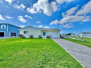 2/2 Waterfront Cottage Paradise for Boating & Fishing on Sea Pines Golf Club in Florida - for sale on GolfHomes.com, golf home, golf lot