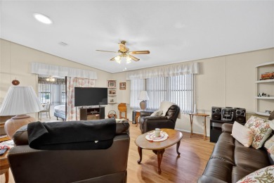 Come take a look at this well maintained home in The Villages at on Silver Lake Executive Golf Course in Florida - for sale on GolfHomes.com, golf home, golf lot