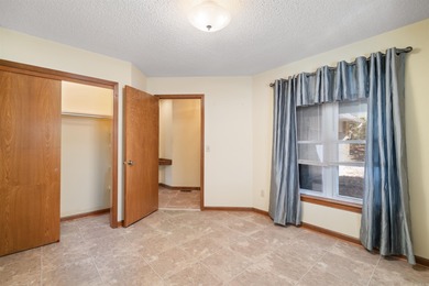 Discover the possibilities in this spacious 3-bedroom, 3-bath on Cortez Golf Course in Arkansas - for sale on GolfHomes.com, golf home, golf lot