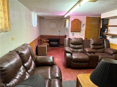 5 bedroom, 1 1/2 bath home with detached garage is waiting for on Green Ridge Golf Course in Ohio - for sale on GolfHomes.com, golf home, golf lot